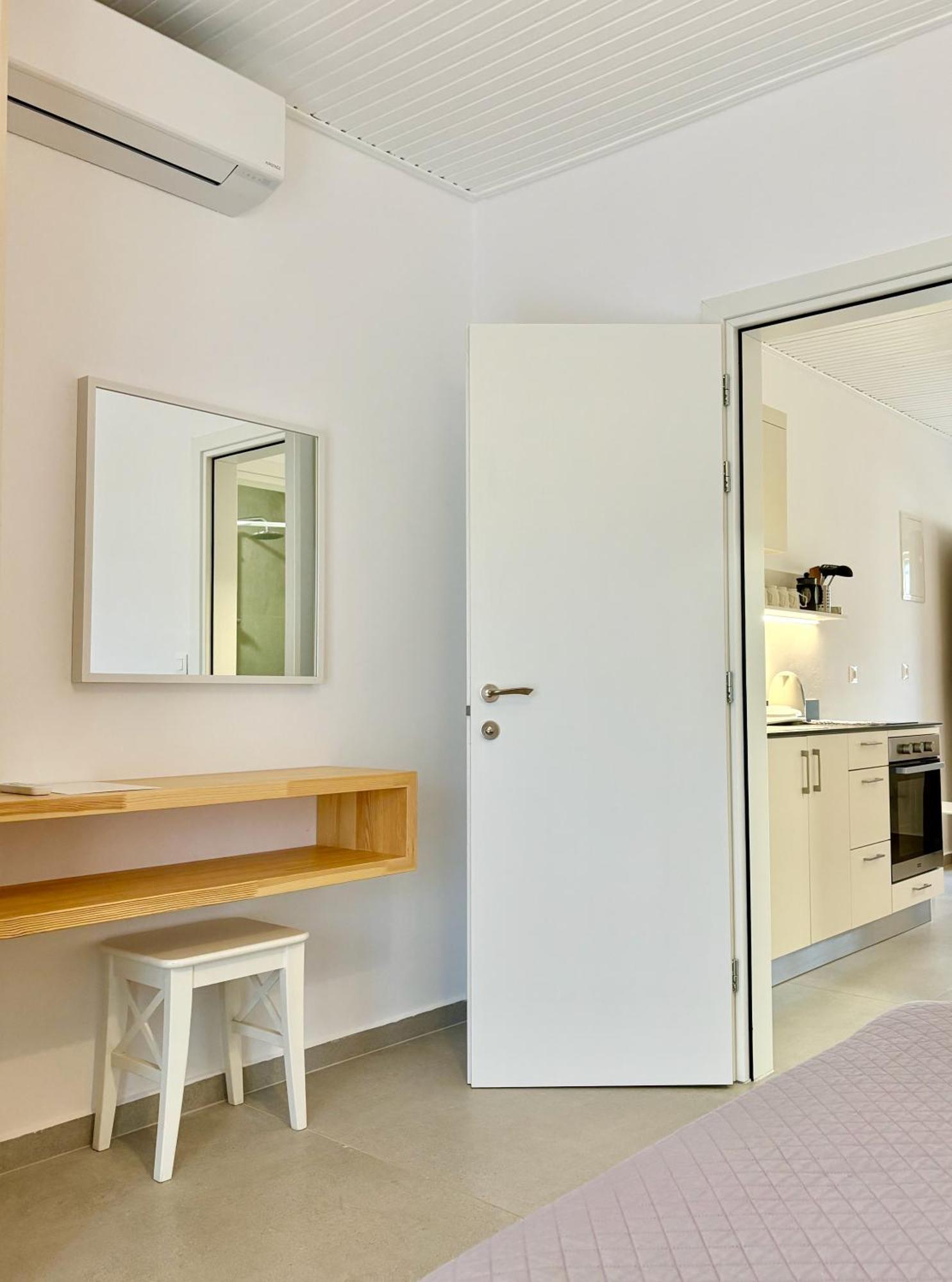 Sunset Rooms & Apartments Falasarna Exterior photo